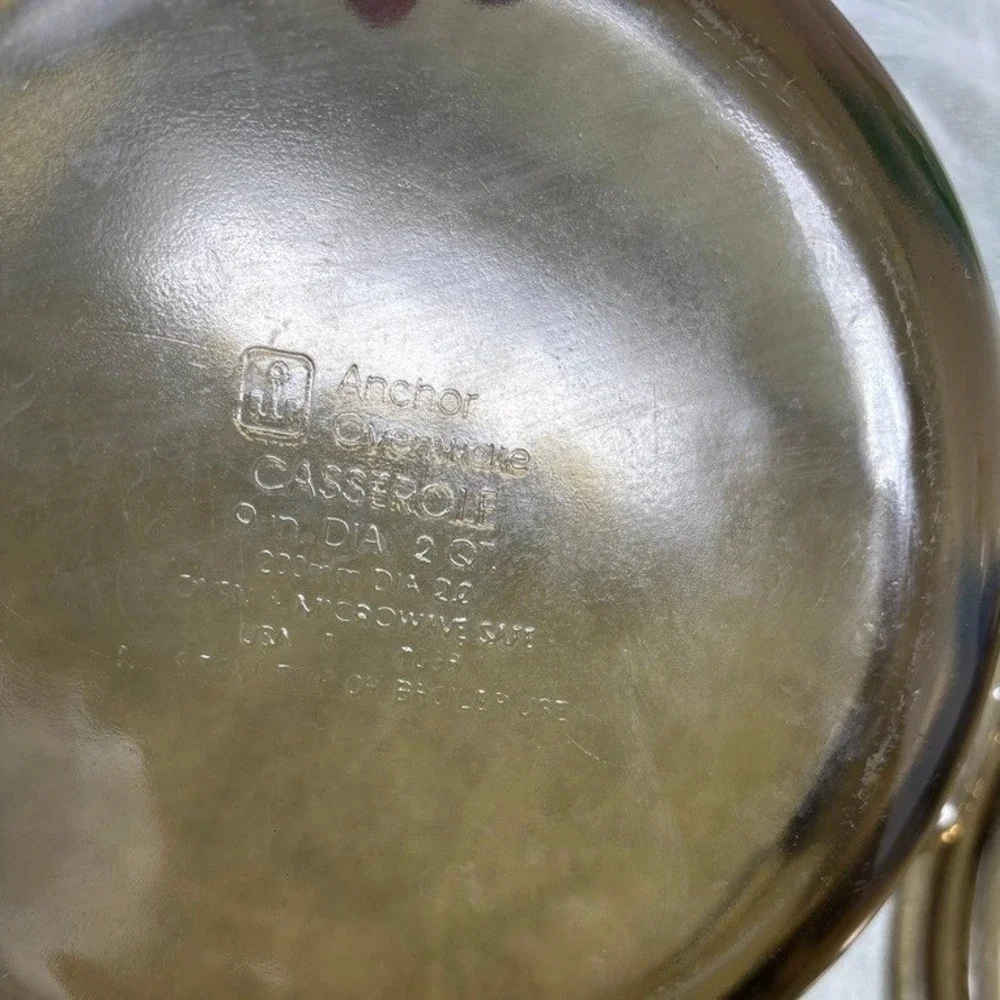 Anchor Hocking Amber Glass Casserole Dish with Lid 2 QT 9 Inch Round 1039 USA